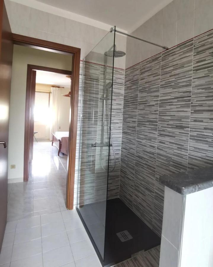 Lorenzo Guest Suite With Free Private Parking-- Cantieri Culturali パレルモ エクステリア 写真