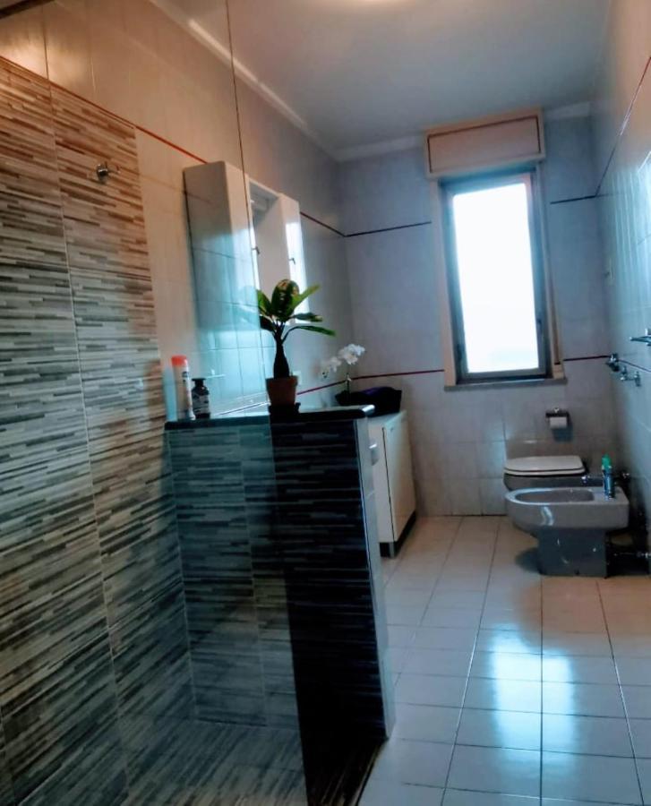 Lorenzo Guest Suite With Free Private Parking-- Cantieri Culturali パレルモ エクステリア 写真