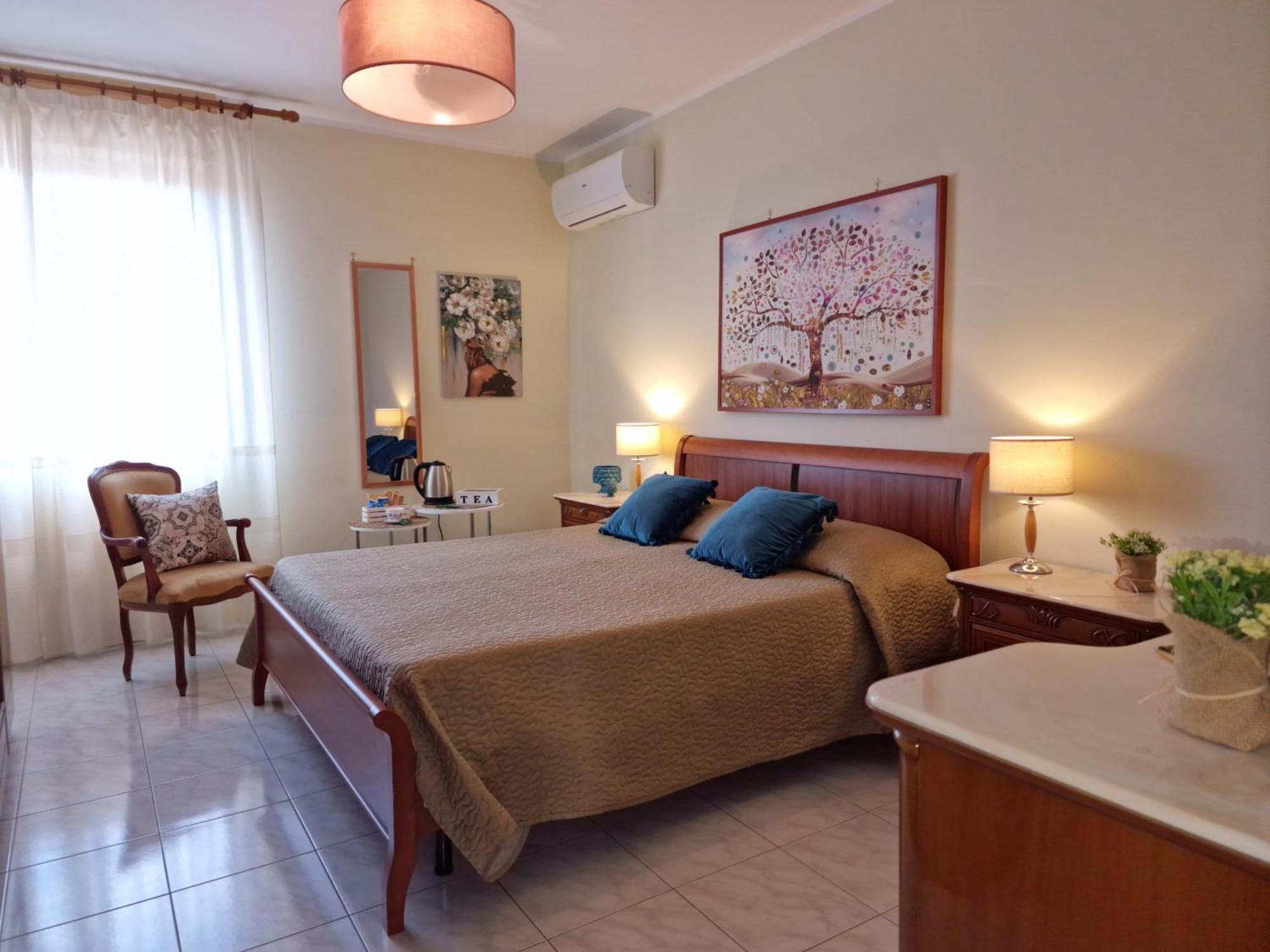 Lorenzo Guest Suite With Free Private Parking-- Cantieri Culturali パレルモ エクステリア 写真